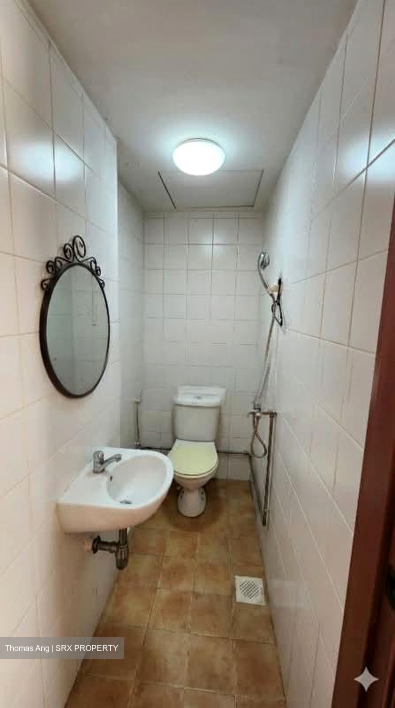 Emerald Garden (D1), Condominium #588833711